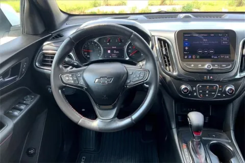 More photos of 2022 Chevrolet Equinox RS at Cable Dahmer of Topeka, KS