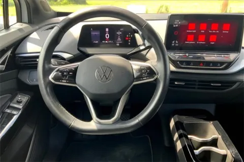 More photos of 2022 Volkswagen ID.4 Pro at Cable Dahmer of Topeka, KS