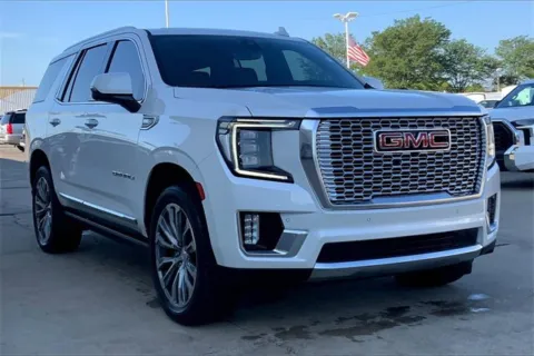 White 2021 GMC Yukon Denali for sale in Topeka, KS