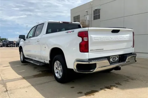 More photos of 2023 Chevrolet Silverado 1500 LT at Cable Dahmer of Topeka, KS