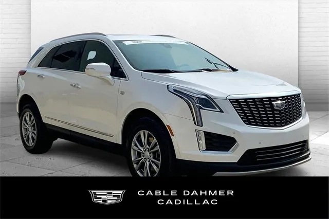 White 2022 Cadillac XT5 Premium Luxury for sale in Topeka, KS