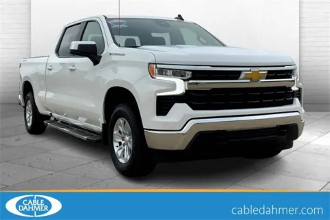 White 2023 Chevrolet Silverado 1500 LT for sale in Topeka, KS