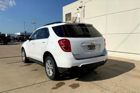 More photos of 2017 Chevrolet Equinox LT at Cable Dahmer of Topeka, KS