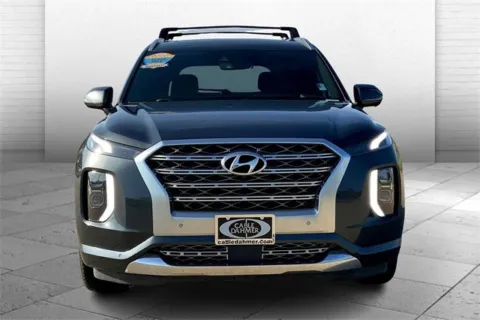 Photos of 2020 Hyundai Palisade Limited for sale in Topeka, KS at Cable Dahmer of Topeka