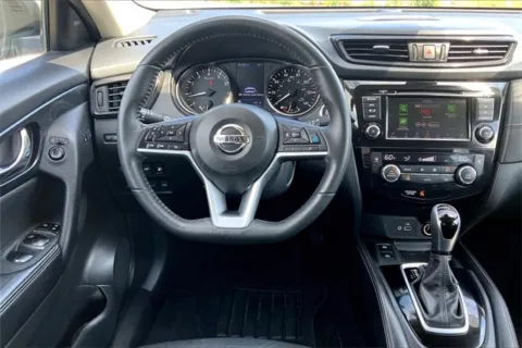 More photos of 2020 Nissan Rogue SL at Cable Dahmer of Topeka, KS