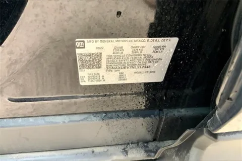 More photos of 2022 Chevrolet Equinox LT at Cable Dahmer of Topeka, KS