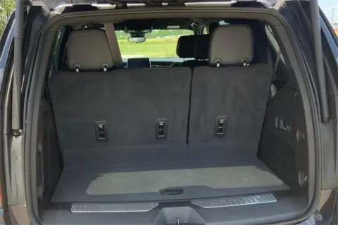 More photos of 2023 Chevrolet Tahoe High Country at Cable Dahmer of Topeka, KS