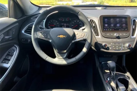 More photos of 2025 Chevrolet Malibu 1LT at Cable Dahmer of Topeka, KS