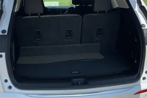 More photos of 2020 Buick Enclave Avenir at Cable Dahmer of Topeka, KS
