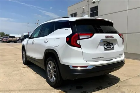 More photos of 2024 GMC Terrain SLT at Cable Dahmer of Topeka, KS