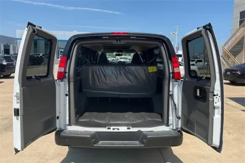 More photos of 2025 Chevrolet Express Passenger 3500 1LS at Cable Dahmer of Topeka, KS