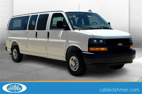 White 2025 Chevrolet Express Passenger 3500 1LS for sale in Topeka, KS
