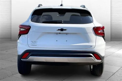 More photos of 2025 Chevrolet Trax LT at Cable Dahmer of Topeka, KS
