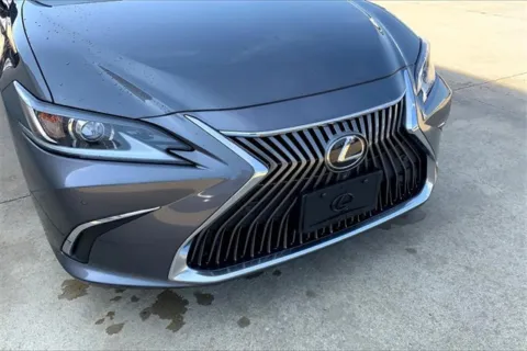 Another view of 2019 Lexus ES 350 for sale in Topeka, KS at Cable Dahmer of Topeka