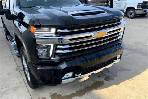 Another view of 2022 Chevrolet Silverado 2500 HD High Country for sale in Topeka, KS at Cable Dahmer of Topeka