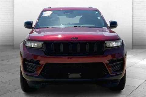 Photos of 2023 Jeep Grand Cherokee Altitude for sale in Topeka, KS at Cable Dahmer of Topeka