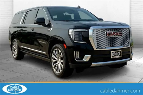 Black 2021 GMC Yukon XL Denali for sale in Topeka, KS