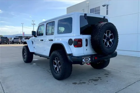More photos of 2018 Jeep Wrangler Unlimited Rubicon at Cable Dahmer of Topeka, KS