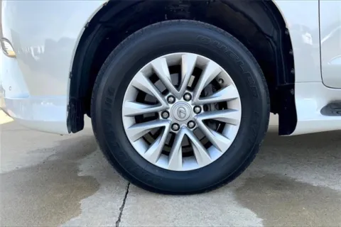 Photos of 2021 Lexus GX 460 Premium for sale in Topeka, KS at Cable Dahmer of Topeka