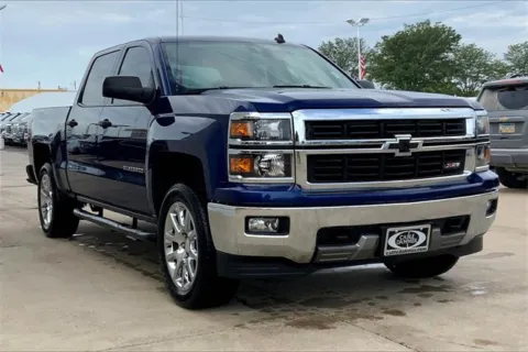 Blue 2014 Chevrolet Silverado 1500 LT for sale in Topeka, KS