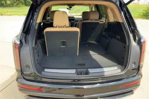 More photos of 2023 Cadillac XT6 Sport at Cable Dahmer of Topeka, KS
