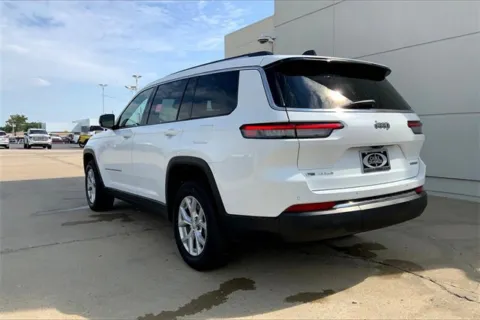 More photos of 2023 Jeep Grand Cherokee L Limited at Cable Dahmer of Topeka, KS