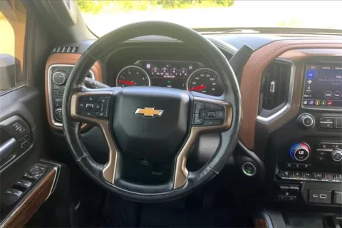 More photos of 2022 Chevrolet Silverado 2500 HD High Country at Cable Dahmer of Topeka, KS