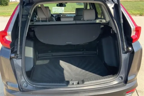 More photos of 2018 Honda CR-V EX-L at Cable Dahmer of Topeka, KS