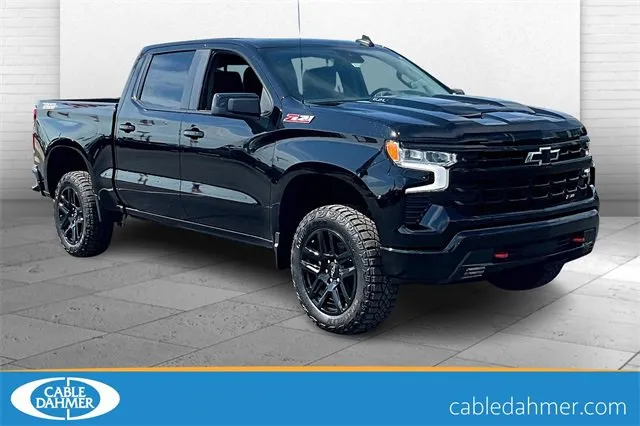 Black 2025 Chevrolet Silverado 1500 LT Trail Boss for sale in Topeka, KS