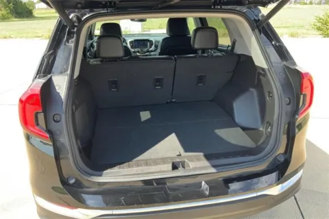 More photos of 2024 GMC Terrain SLT at Cable Dahmer of Topeka, KS
