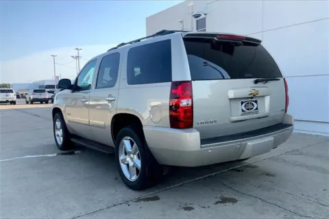 More photos of 2010 Chevrolet Tahoe LTZ at Cable Dahmer of Topeka, KS