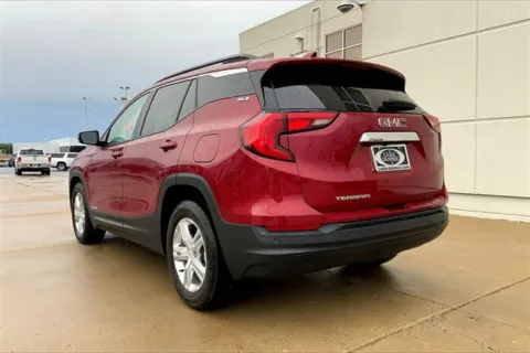 More photos of 2020 GMC Terrain SLE at Cable Dahmer of Topeka, KS