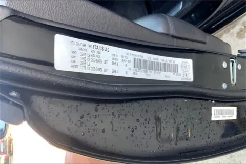More photos of 2019 Dodge Durango R/T at Cable Dahmer of Topeka, KS