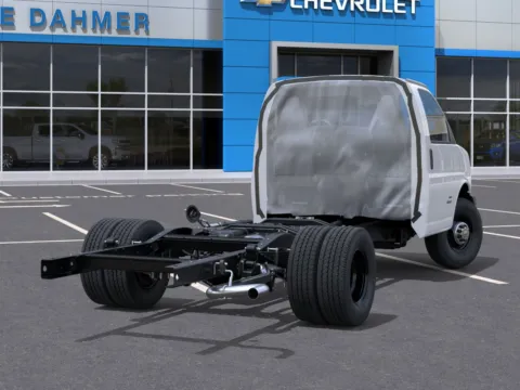 More photos of 2025 Chevrolet Express Cutaway 3500 1WT at Cable Dahmer of Topeka, KS