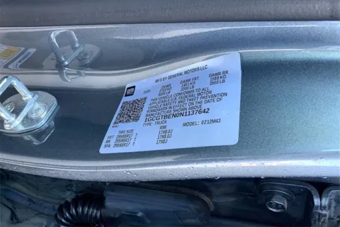 More photos of 2022 Chevrolet Colorado WT at Cable Dahmer of Topeka, KS