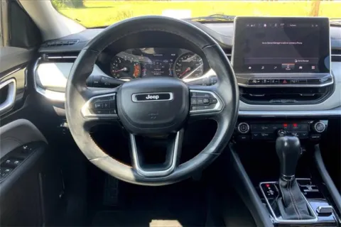 More photos of 2022 Jeep Compass Limited at Cable Dahmer of Topeka, KS