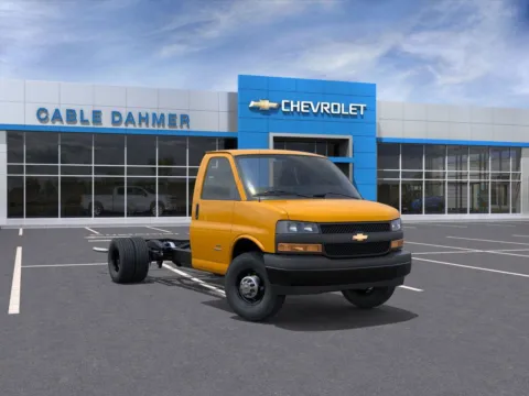 Unknown 2025 Chevrolet Express Commercial Cutaway 1WT for sale in Topeka, KS