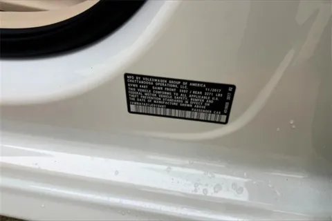 More photos of 2018 Volkswagen Passat 2.0T SE at Cable Dahmer of Topeka, KS