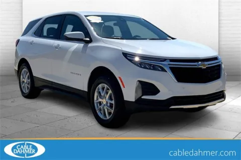 White 2022 Chevrolet Equinox LT for sale in Topeka, KS