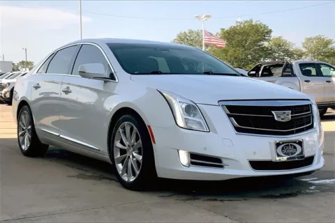 White 2016 Cadillac XTS Premium Collection for sale in Topeka, KS