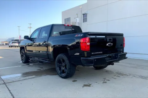 More photos of 2017 Chevrolet Silverado 1500 LT at Cable Dahmer of Topeka, KS