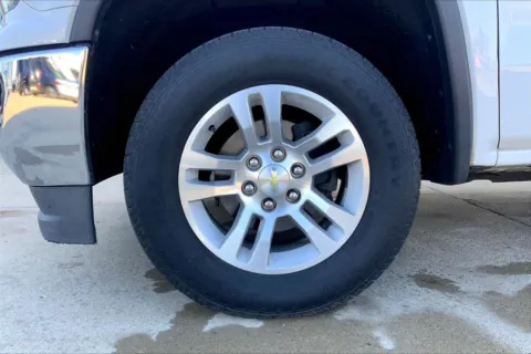 Photos of 2017 GMC Sierra 1500 REG CAB 2WD 133.0 for sale in Topeka, KS at Cable Dahmer of Topeka