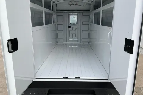 More photos of 2025 Chevrolet Express Cutaway 3500 1WT at Cable Dahmer of Topeka, KS