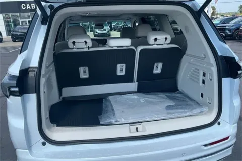 More photos of 2026 Buick Enclave Avenir at Cable Dahmer of Topeka, KS