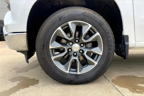 Photos of 2023 Chevrolet Silverado 1500 LT (2FL) for sale in Topeka, KS at Cable Dahmer of Topeka