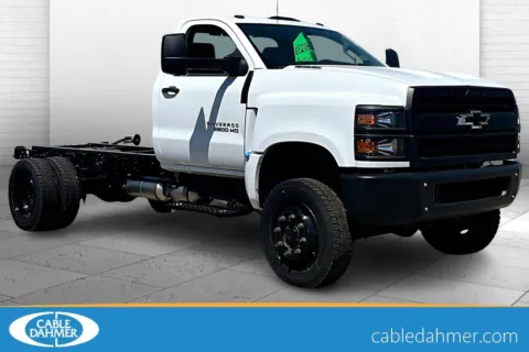 White 2024 Chevrolet Silverado MD Work Truck for sale in Topeka, KS
