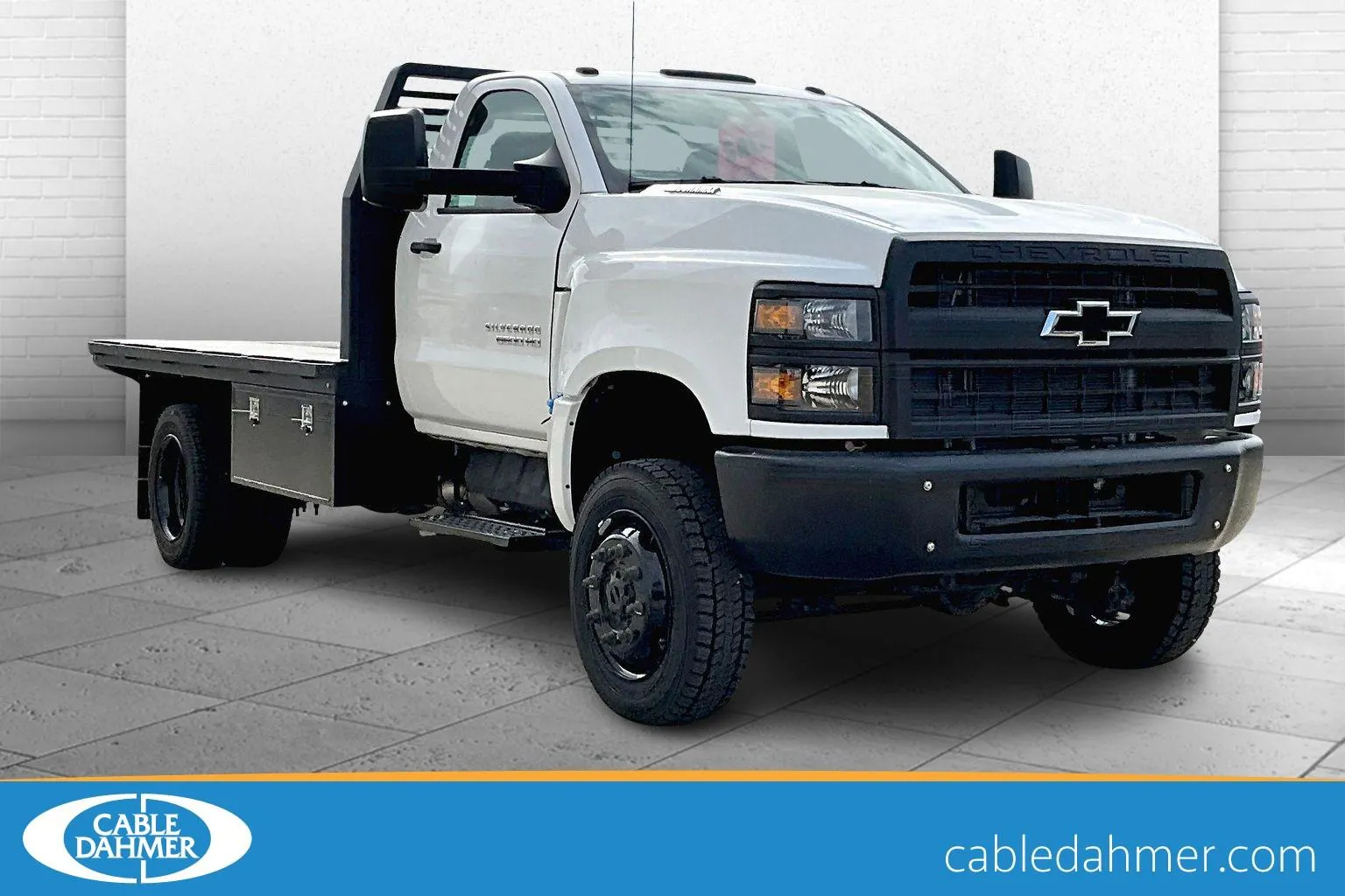 2024 Chevrolet Silverado 4500 Medium Duty Chassis Cab Work Truck's photo