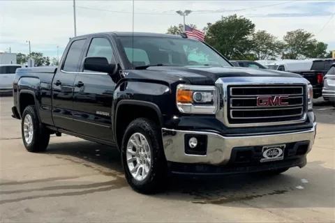 Black 2014 GMC Sierra 1500 SLE for sale in Topeka, KS