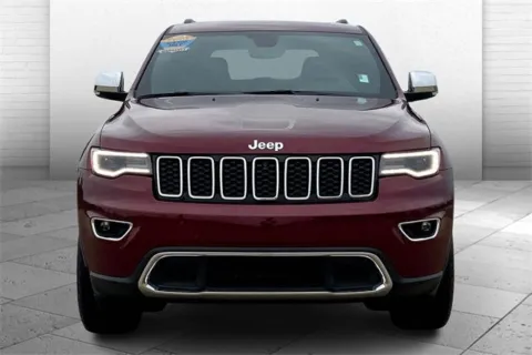 Photos of 2022 Jeep Grand Cherokee WK Limited for sale in Topeka, KS at Cable Dahmer of Topeka