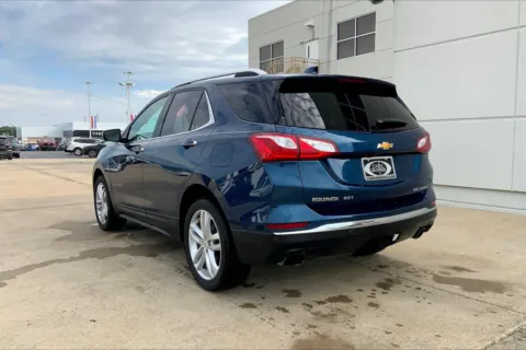 More photos of 2020 Chevrolet Equinox Premier at Cable Dahmer of Topeka, KS